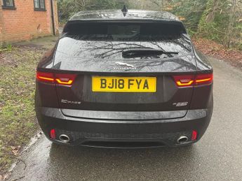 Jaguar E-PACE R-DYNAMIC S Automatic