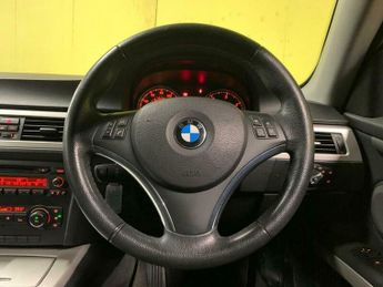 BMW 3 SERIES 2.0 320d SE Steptronic Euro 5 2dr