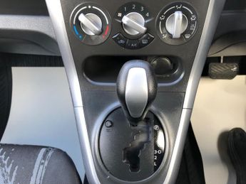 Vauxhall Agila 1.2 VVT SE Auto Euro 5 5dr