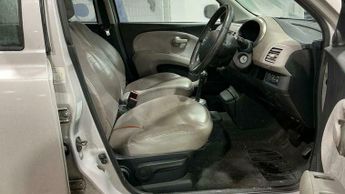 Nissan Micra 1.4 16v Active Luxury 5dr