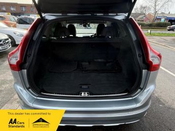 Volvo XC60 D4 SE LUX NAV