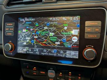 Nissan Leaf 40kWh Tekna Auto 5dr