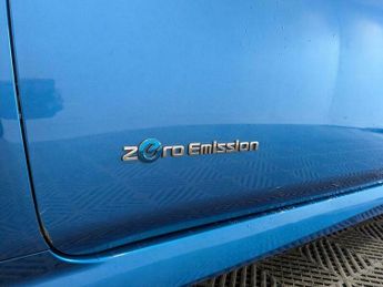 Nissan Leaf 40kWh Tekna Auto 5dr