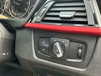 BMW 3 SERIES 2.0 320d Sport Touring Auto Euro 5 (s/s) 5dr