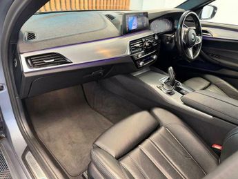 BMW 5 SERIES 2.0 520d MHT M Sport Auto xDrive Euro 6 (s/s) 4dr