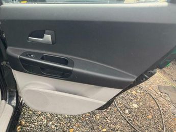 Kia Ceed 1.6 CRDi LS 5dr