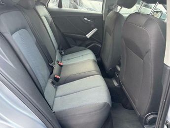 Audi Q2 1.6 TDI SE S Tronic Euro 6 (s/s) 5dr