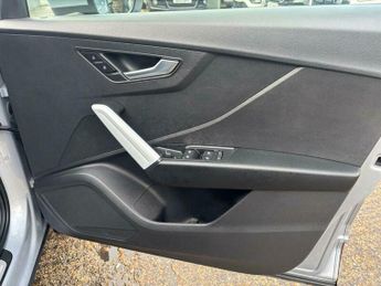 Audi Q2 1.6 TDI SE S Tronic Euro 6 (s/s) 5dr