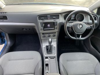 Volkswagen Golf SE TSI BLUEMOTION TECHNOLOGY DSG