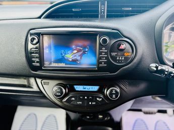 Toyota Yaris VVT-I EXCEL