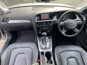 Audi A4 AVANT TFSI QUATTRO SE TECHNIK