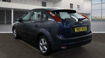 Ford Focus 1.6 Zetec Climate 5dr