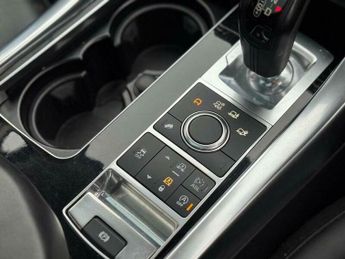 Land Rover Range Rover Sport 3.0 SD V6 HSE Auto 4WD Euro 6 (s/s) 5dr