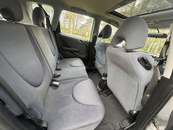 Honda Jazz 1.4 i-DSI SE CVT-7 5dr