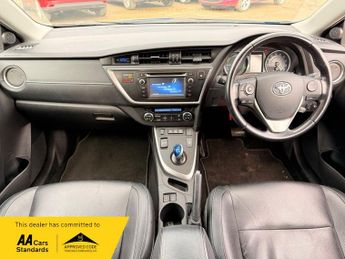 Toyota Auris 1.8 VVT-h Excel Touring Sports 5dr Petrol Hybrid CVT Euro 5 (s/s