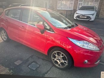 Ford Fiesta 1.4 Zetec Hatchback 5dr Petrol Automatic (154 g/km, 94 bhp)