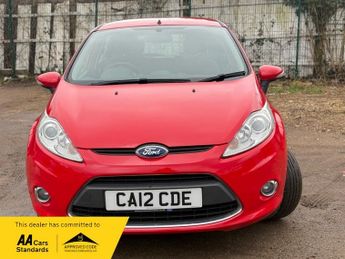 Ford Fiesta 1.4 Zetec Hatchback 5dr Petrol Automatic (154 g/km, 94 bhp)
