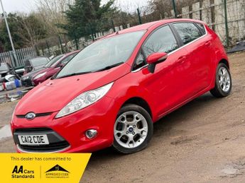 Ford Fiesta 1.4 Zetec Hatchback 5dr Petrol Automatic (154 g/km, 94 bhp)