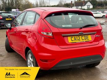 Ford Fiesta 1.4 Zetec Hatchback 5dr Petrol Automatic (154 g/km, 94 bhp)