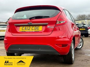 Ford Fiesta 1.4 Zetec Hatchback 5dr Petrol Automatic (154 g/km, 94 bhp)