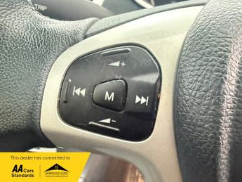 Ford Fiesta 1.4 Zetec Hatchback 5dr Petrol Automatic (154 g/km, 94 bhp)