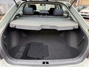 Toyota Avensis 1.8 VVT-i TR 5dr