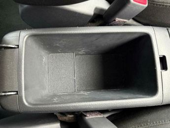 Toyota Avensis 1.8 VVT-i TR 5dr