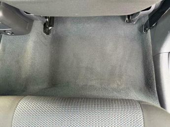 Toyota Avensis 1.8 VVT-i TR 5dr