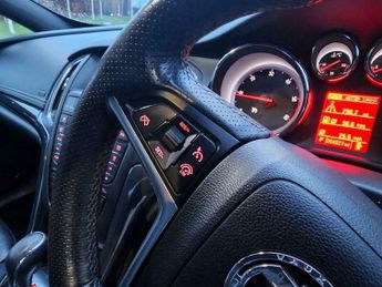 Vauxhall Cascada 2.0 CDTi Elite Auto Euro 5 2dr