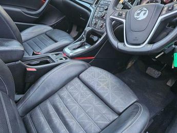 Vauxhall Cascada 2.0 CDTi Elite Auto Euro 5 2dr