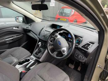 Ford Kuga 2.0 TDCi Zetec Powershift AWD Euro 5 5dr