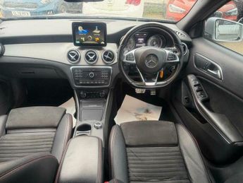 Mercedes-Benz C Class 1.6 GLA200 AMG Line (Executive) 7G-DCT Euro 6 (s/s) 5dr