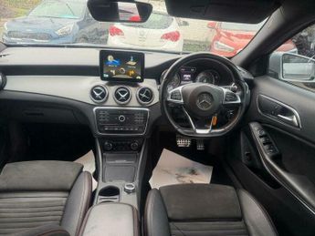 Mercedes-Benz C Class 1.6 GLA200 AMG Line (Executive) 7G-DCT Euro 6 (s/s) 5dr