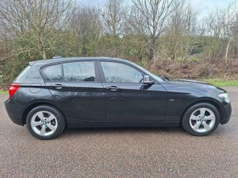 BMW 1 SERIES 1.6 116i SE Auto Euro 5 (s/s) 5dr ULEZ