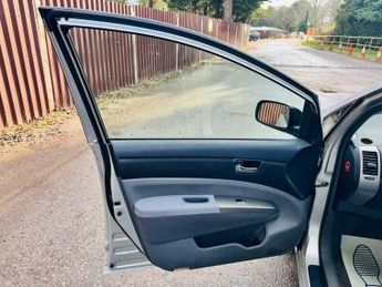 Toyota Prius 1.5 T3 CVT 5dr