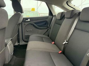 Ford Focus 1.6 TDCi DPF Zetec Climate 5dr