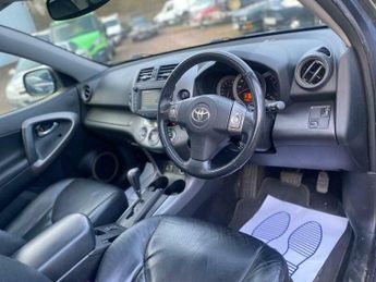 Toyota RAV4 2.0 XT5 4WD 5dr