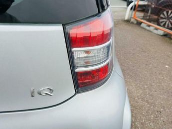 Toyota iQ 1.0 VVT-i Multidrive Euro 4 3dr
