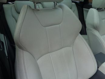 Land Rover Range Rover Evoque TD4 SE TECH