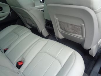 Land Rover Range Rover Evoque TD4 SE TECH