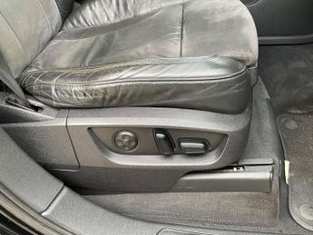 Audi Q7 3.0 TDI S line SUV 5dr Diesel Tiptronic quattro (260 g/km, 242 b