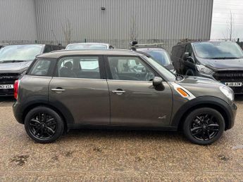 MINI Countryman 2.0 Cooper D Auto ALL4 Euro 5 5dr