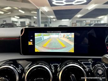 Mercedes A Class A 200 AMG LINE [3X SERVICES & SAT NAV]