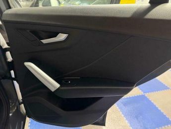 Audi Q2 1.6 Q2 Technik 30 TDI Semi-Auto 5dr