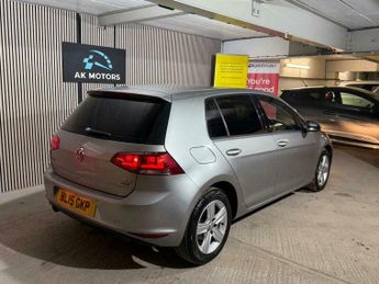 Volkswagen Golf 1.6 TDI BlueMotion Tech Match DSG Euro 5 (s/s) 5dr