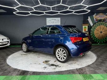 Audi A1 1.4 TFSI Sport S Tronic Euro 5 (s/s) 3dr