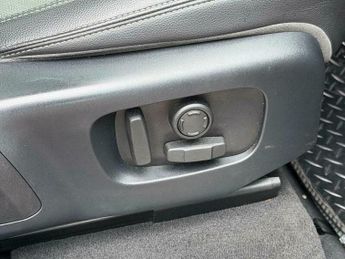 Land Rover Range Rover Velar 2.0 D180 R-Dynamic SE Auto 4WD Euro 6 (s/s) 5dr