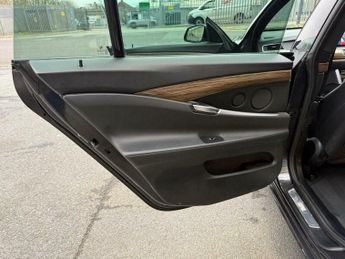 BMW 5 SERIES 2.0 520d Luxury GT Auto Euro 6 (s/s) 5dr