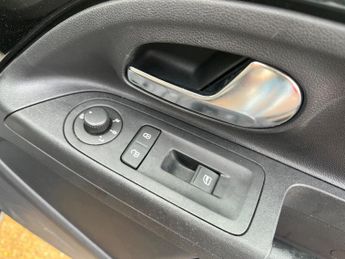 Volkswagen Up Up! 1.0 ASG Move Up! 5dr