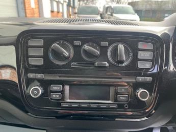 Volkswagen Up Up! 1.0 ASG Move Up! 5dr